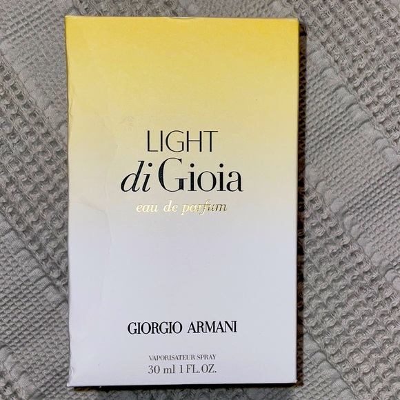 Giorgio Armani 1 full Oz of light di Gioia de parfum - Picture 2 of 6